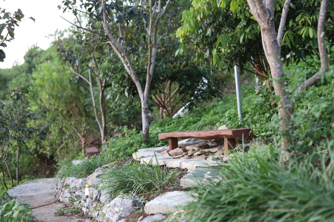 Apartmán Moc Chau Peachy Garden Exteriér fotografie